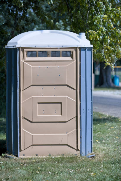 Best Portable bathroom rental  in Kingston, IL