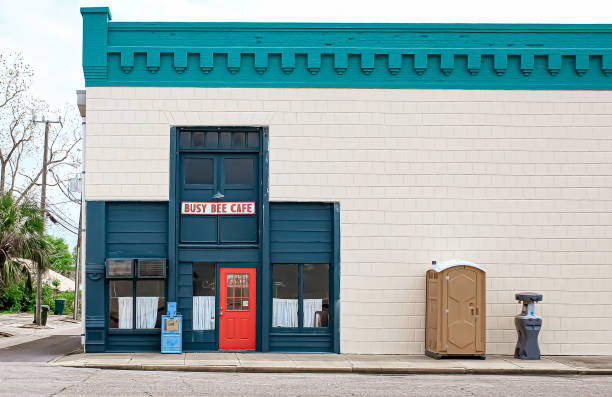 Best Porta potty rental near me  in Kingston, IL
