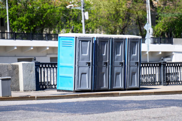 Best Porta potty delivery and setup  in Kingston, IL
